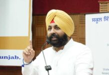 श्री अकाल तख्त साहिब पर सवाल उठाना पंथ पर सीधा हमला है, सुखबीर बादल को इसके लिए जवाबदेह ठहराया जाना चाहिए: हरजोत सिंह बैंस