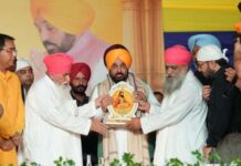 सीएम भगवंत मान ने श्री गुरु रविदास बाणी रिसर्च सेंटर की नींव रखी